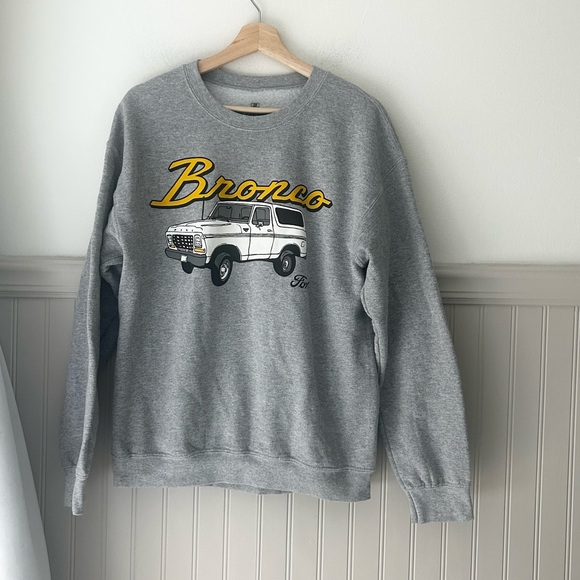 Ford Other - Ford Bronco Crewneck Gray Mens Medium